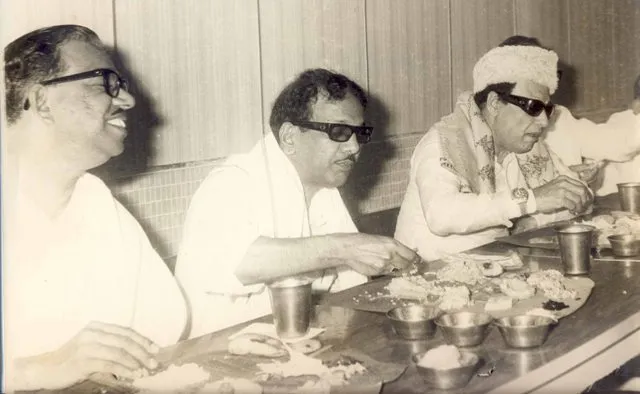 navalar kalaignar mgr